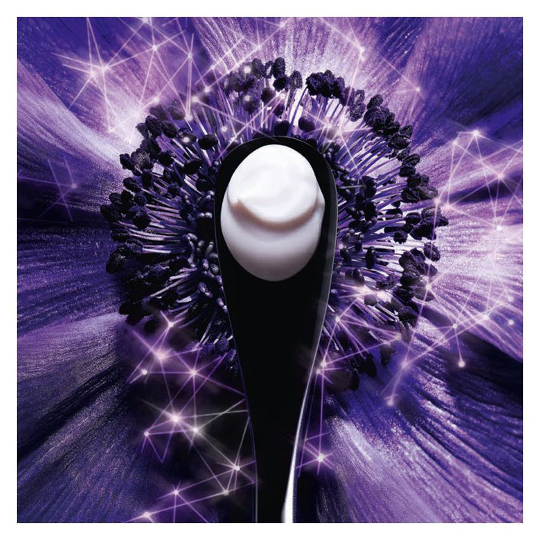 Renergie Multi Lift Creme SPF 15_LCO05405_Lancome-3