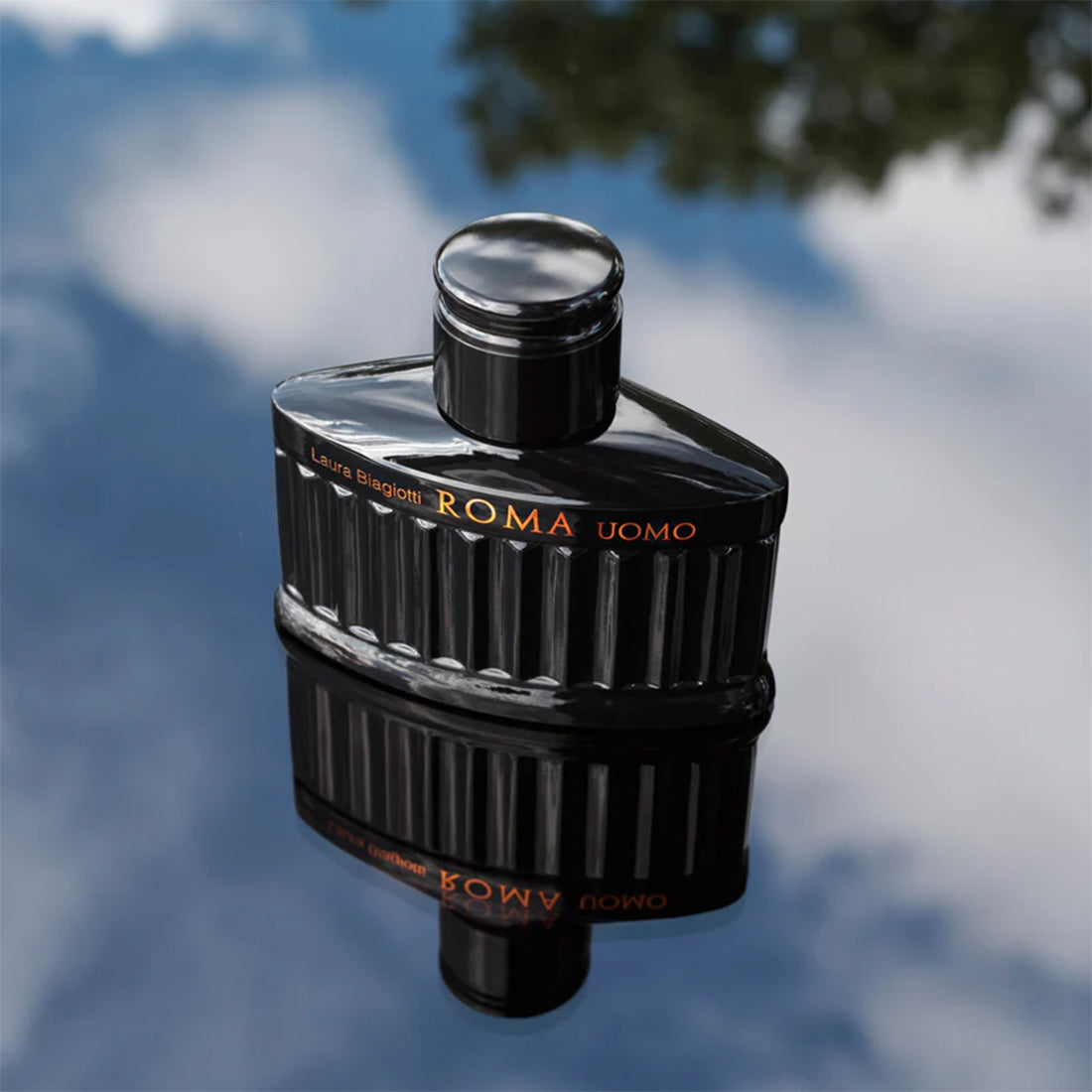 Roma Uomo Nero Estremo Eau De Parfum Intense 40 ML_ROM11AB000_Laura Biagiotti-2