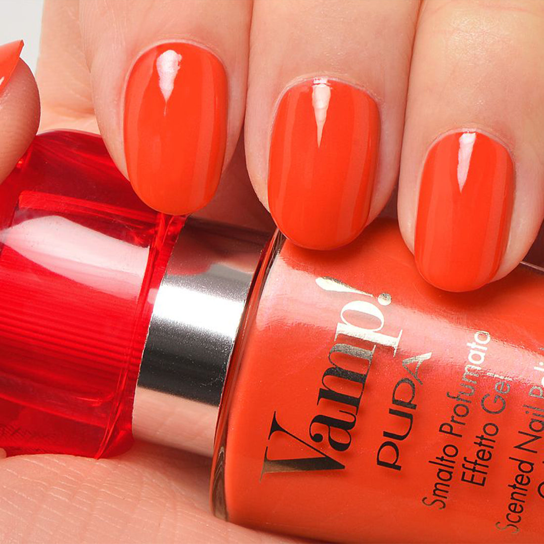 Vamp! Nail Polish Smalto per Unghie Profumato N210 Sexy Orange_PUP230137A210_Pupa-2