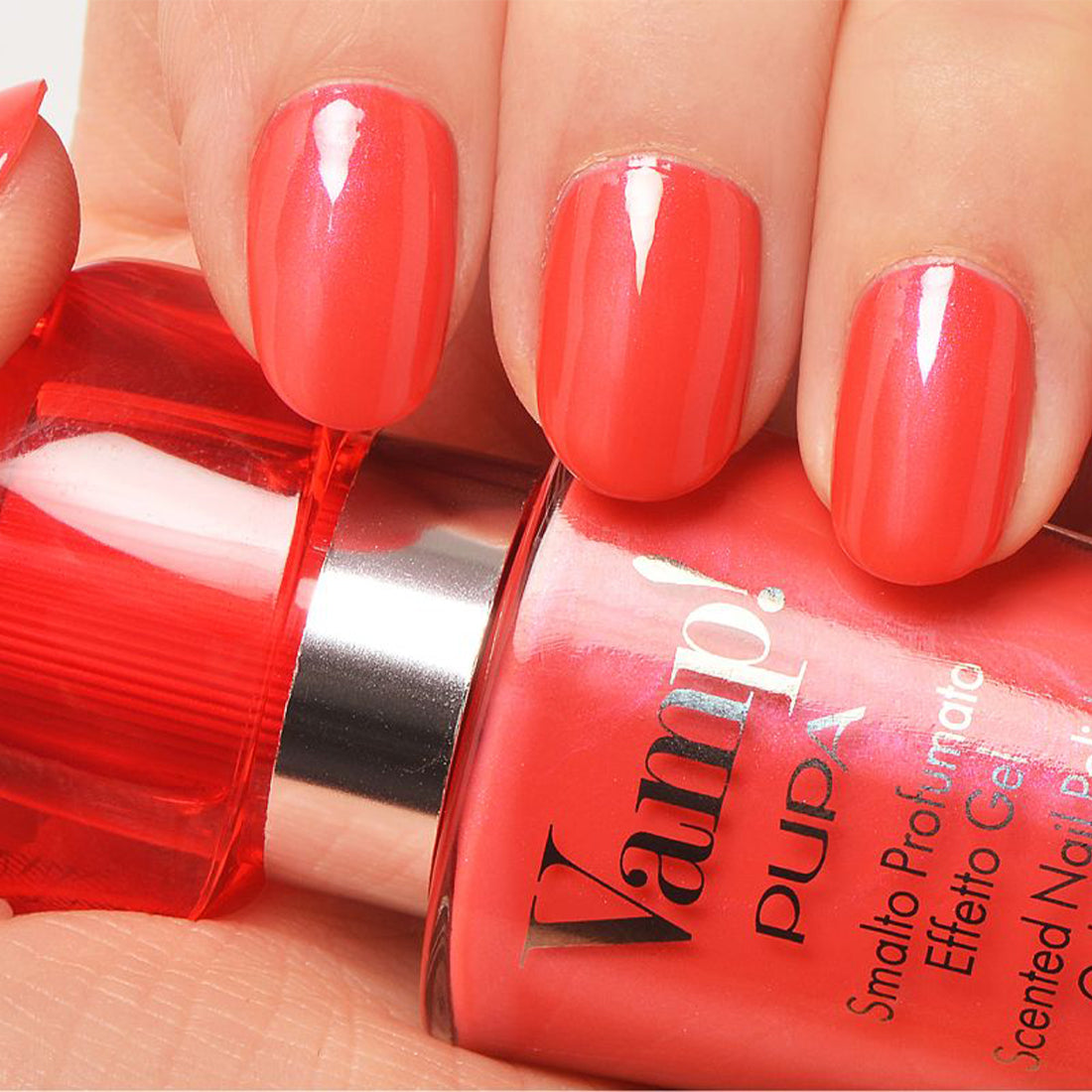 Vamp! Nail Polish Smalto per Unghie Profumato N213 Pop Coral_PUP230137A213_Pupa-2