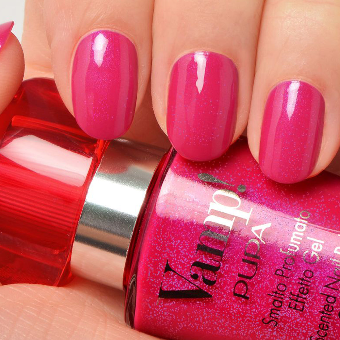 Vamp! Nail Polish Smalto per Unghie Profumato N214 Bomb Fuchsia_PUP230137A214_Pupa-2