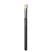 217S Blending Pennello Ombretti_MACS6H4010008_MAC