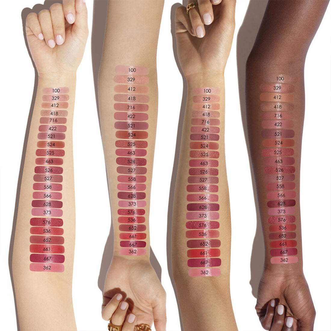 Addict Lipstick Rossetto Brillante Idratante Redvolution_CDC029100745_Dior-4