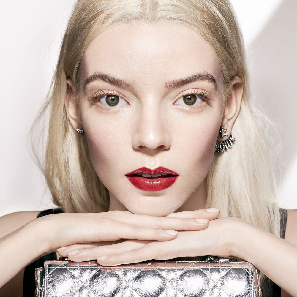 Addict Lipstick Rossetto Brillante Idratante Rose Celestial_CDC029100373_Dior-5