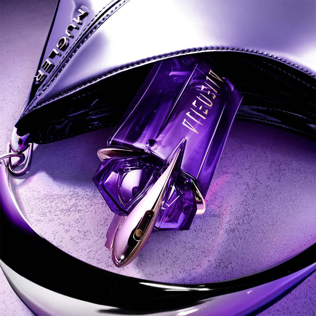 Alien Eau De Parfum Ricaricabile 30 ML_ANG80021_Mugler-3