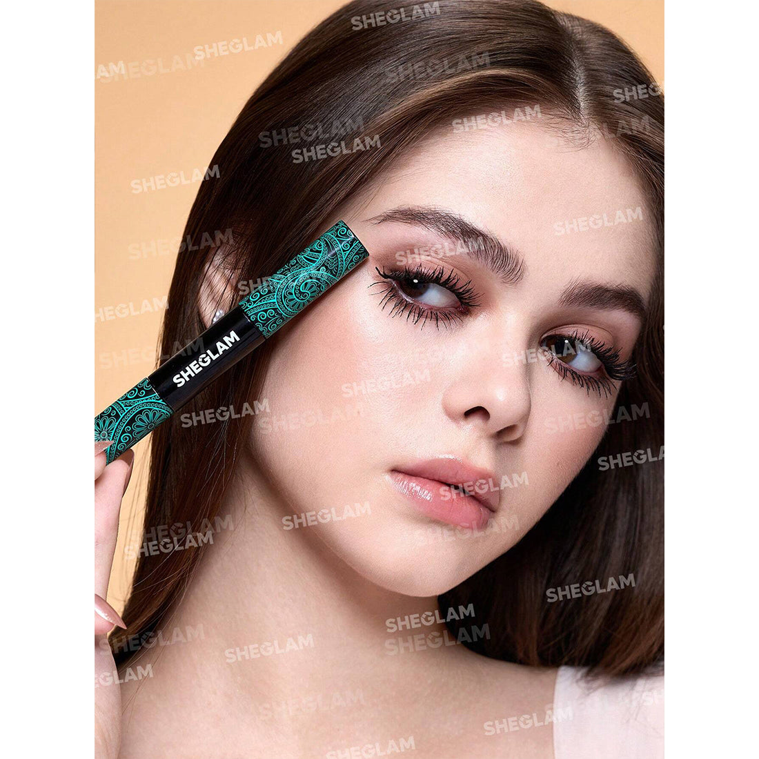 All in Volume & Leingth Macara Waterproof Black_SHE049_SHEGLAM-6
