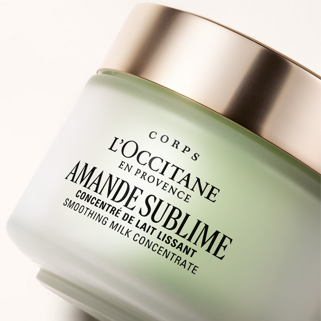 Amande Sublime Crema Corpo 200 ml_OCC29CC200A26_L'Occitane-2