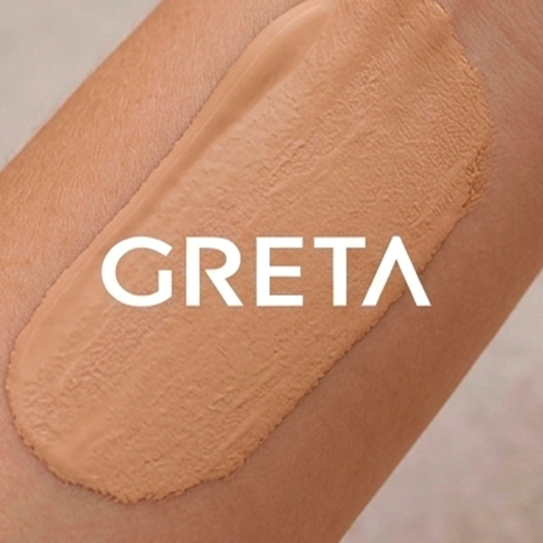 BB Cream Lumiskin 03 Dark_GRE2296_Greta-3
