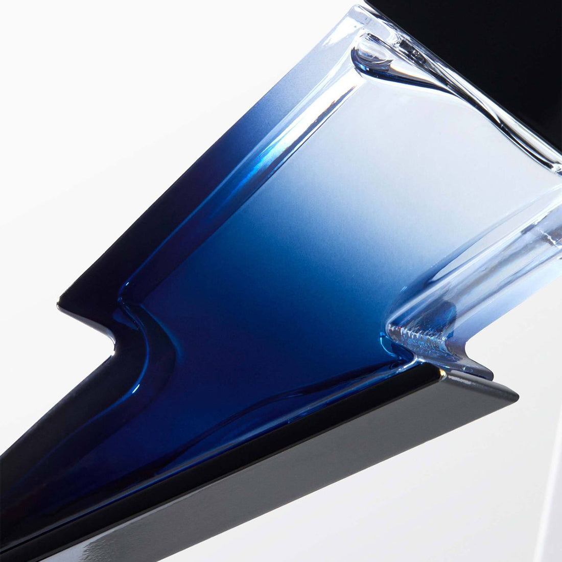 Bad Boy Cobalt Eau de Parfum Eletrique 100 ML_CAR65176773_Carolina Herrera-5