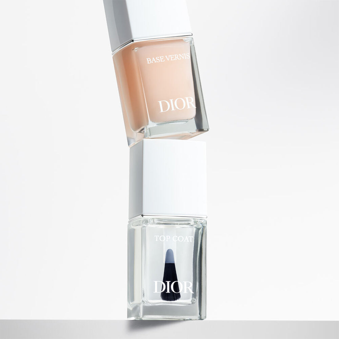 Base Vernis Base curativa protettiva per le unghie_CDC099700550_Dior-2