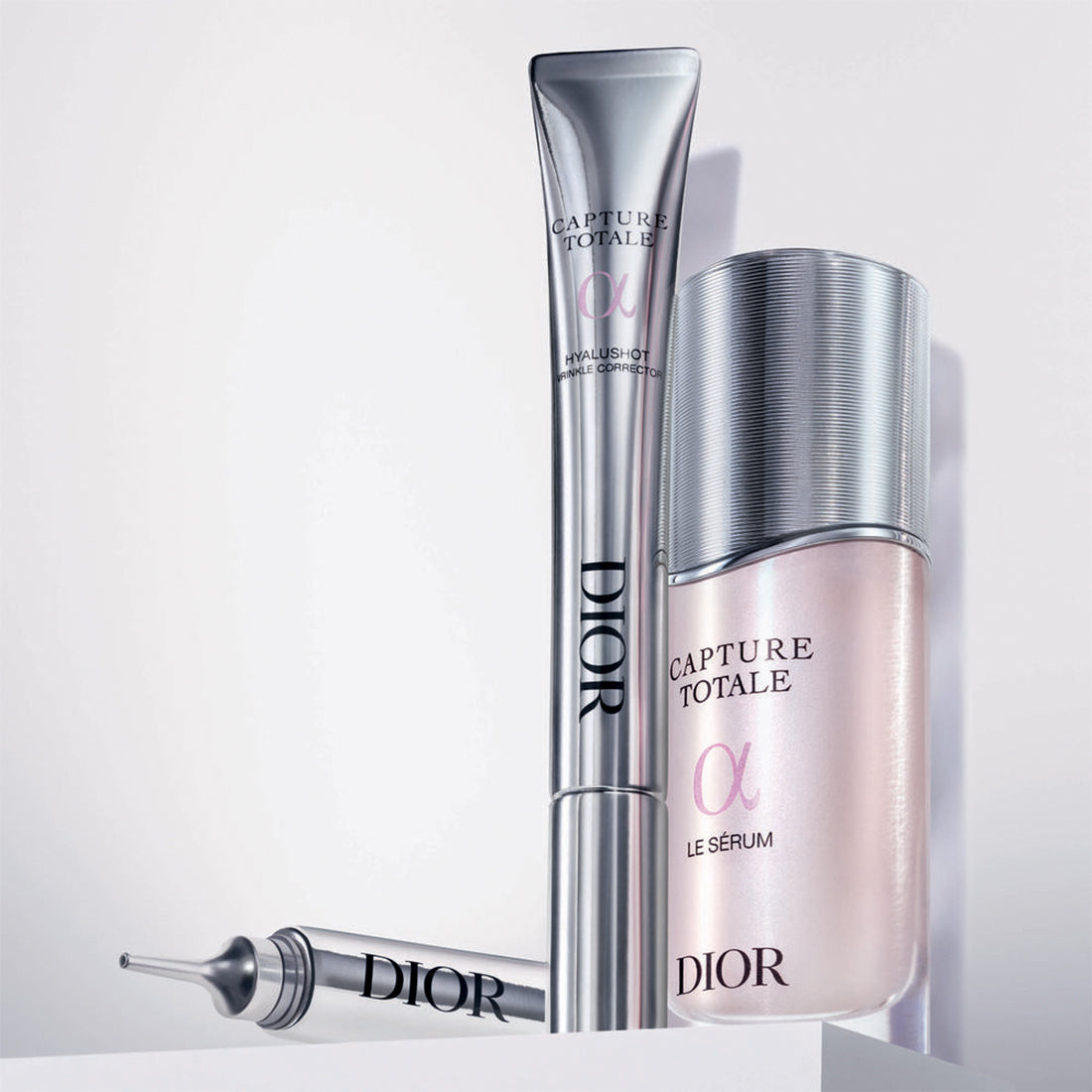 Capture Totale Hyalushot Correttore rughe consolidate e primi accenni di rughe 15 ML_CDC099700300_Dior-4