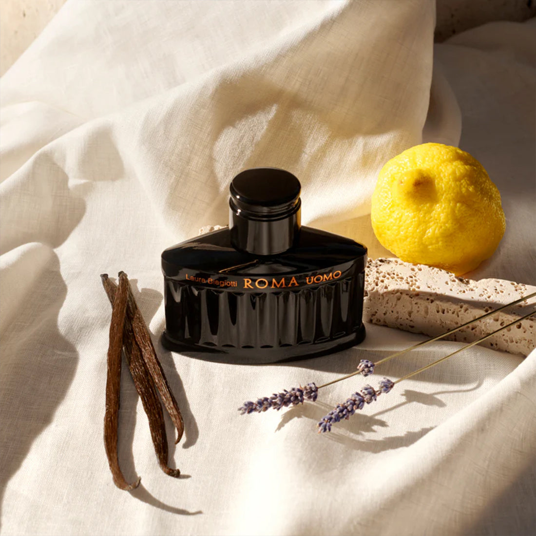 Cofanetto Roma Uomo Nero Estremo Eau De Parfum Intense_ROM11AB400_Laura Biagiotti-3