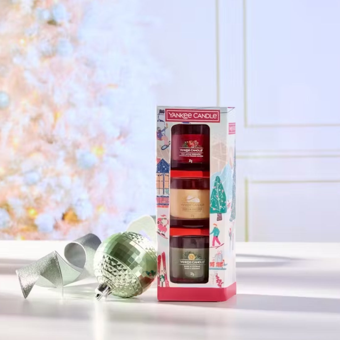 Confezione regalo Christmas Classics 3 candele mini_YAN2652675E_YANKEE CANDLE-2