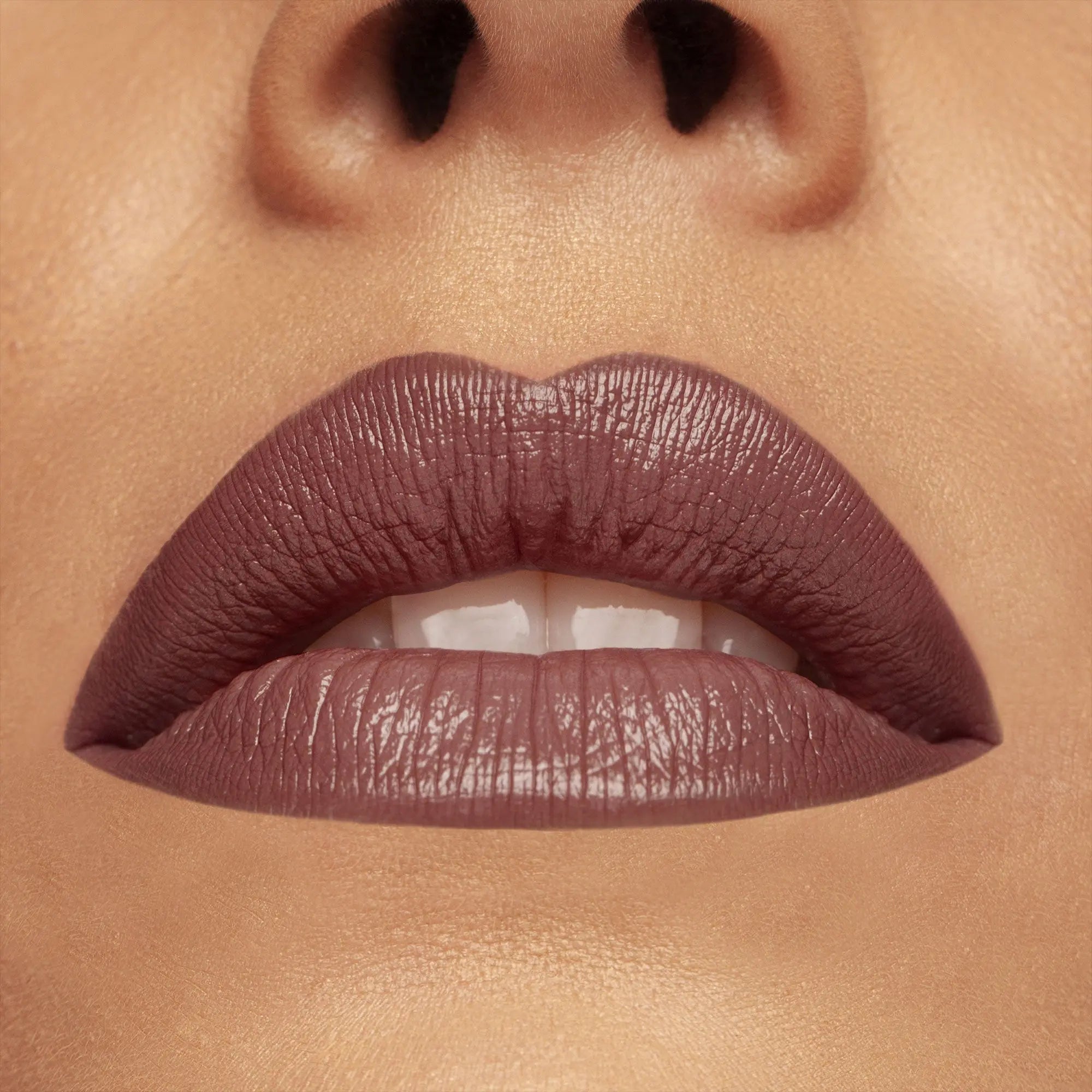Cult Creamy Rossetto Cremoso 101 Manifesto_MES236101_MESAUDA-5