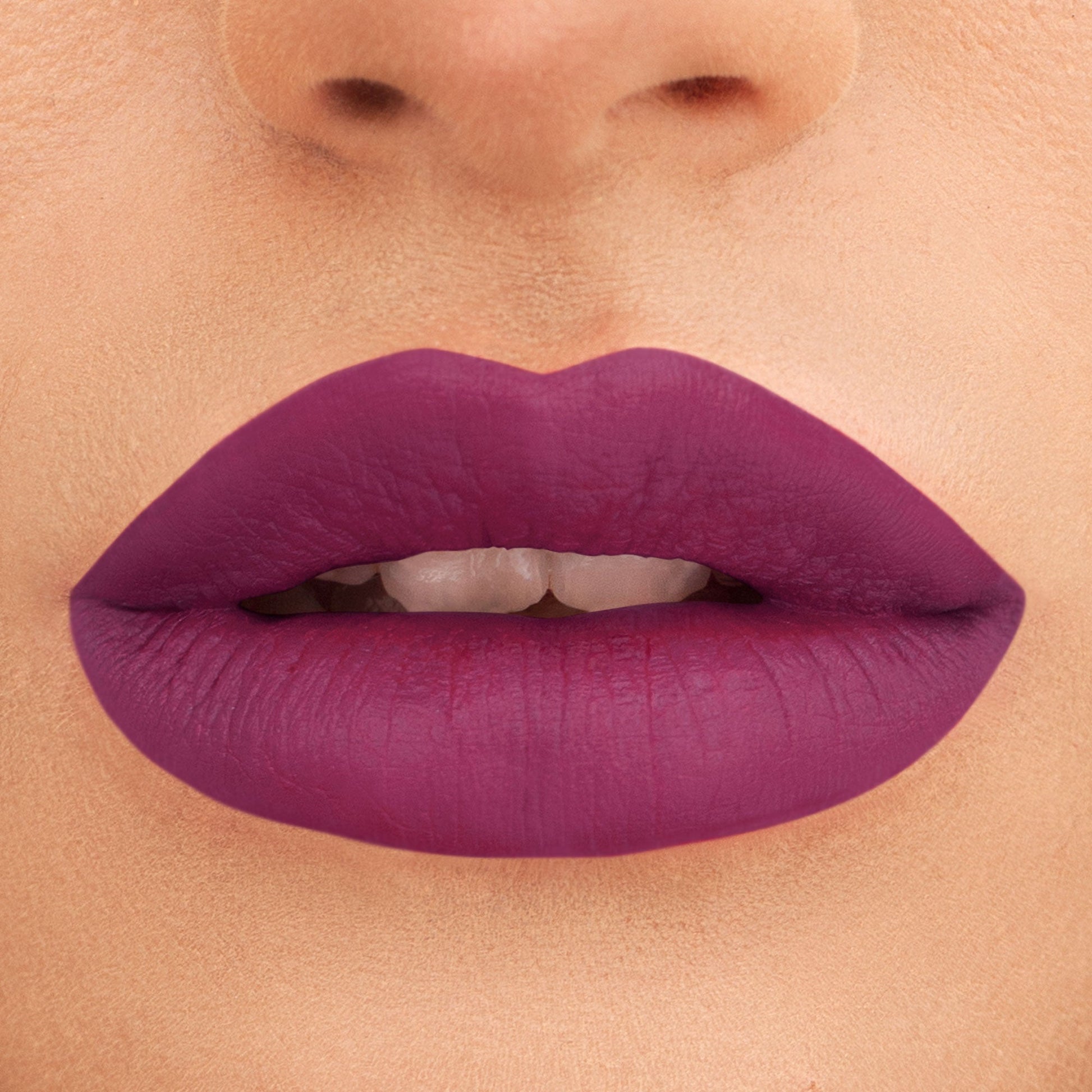 Cult Matte Rossetto Matte 215 Trendsetter_MES242215_MESAUDA-5