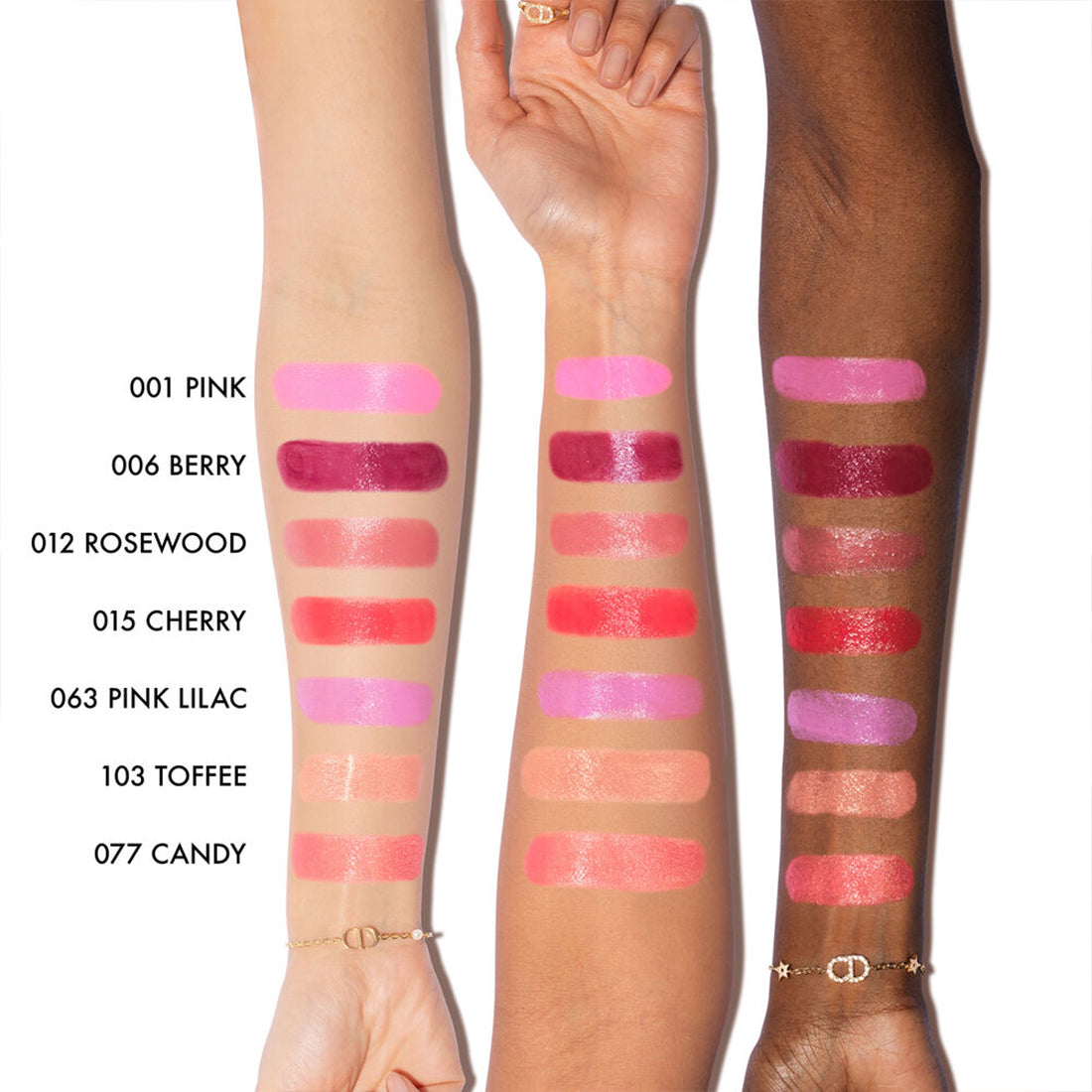 Dior Backstage Rosy Glow Stick Blush in stick radioso dal colore pH reagente 015 Cherry_CDCE0449_Dior-4
