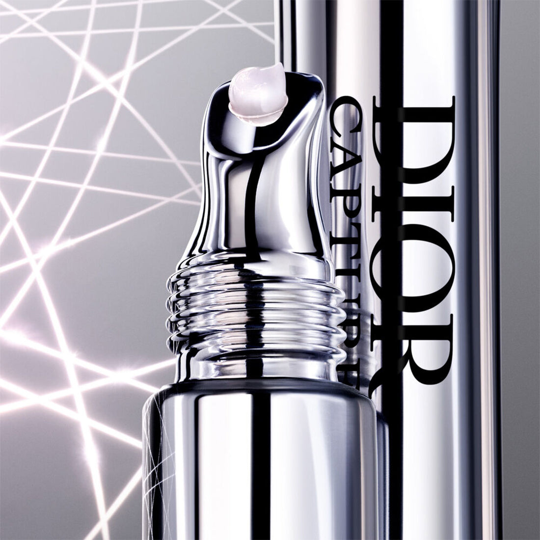 Dior Capture Pro-Collagen Shot Trattamento liftante per lo sguardo con frammento di collagene biotech_CDCE000000593_Dior-2