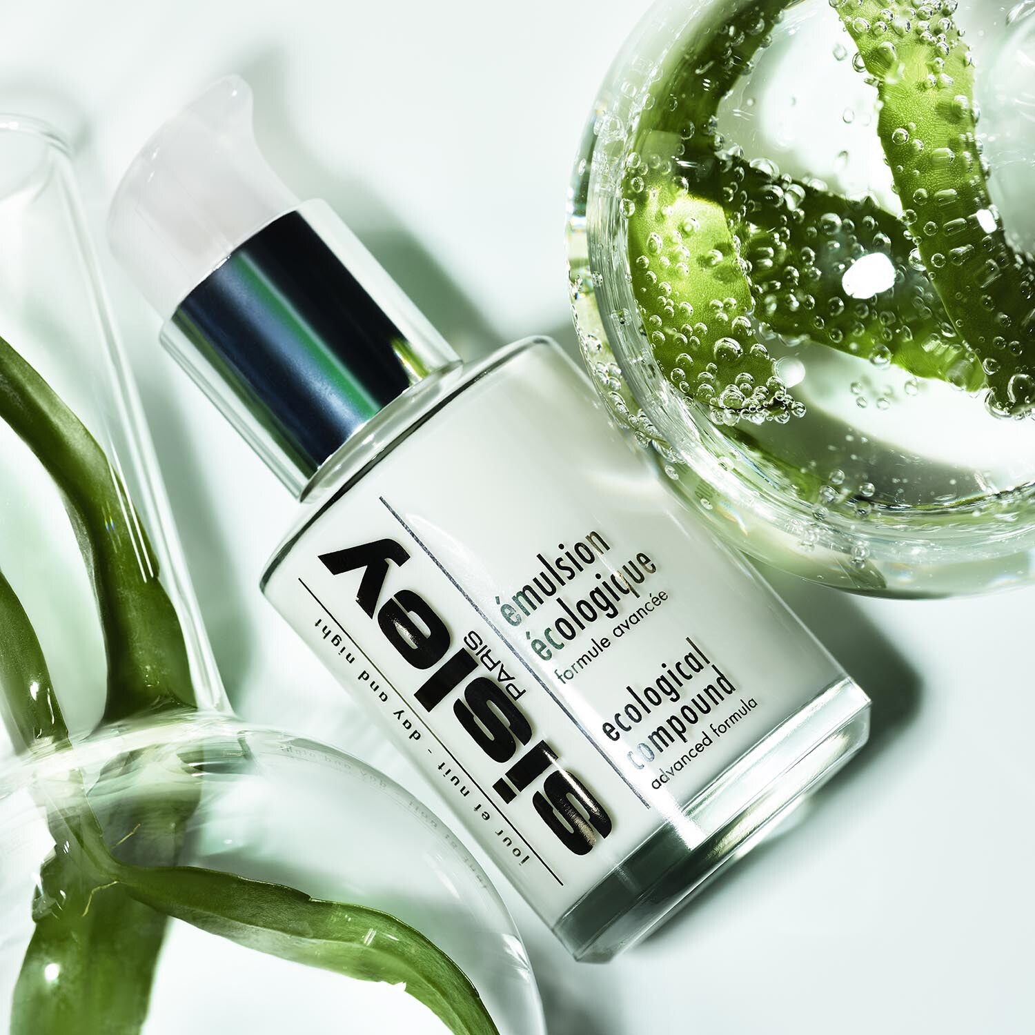 Emulsion Ecologique Formule Avancèe Trattamento Universale 125 ml_SIS114200_Sisley-7