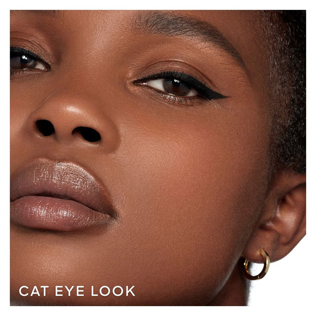 Eye Event Contour G Graphic Line Eyeliner 01 Black_GUE044091_Guerlain-6