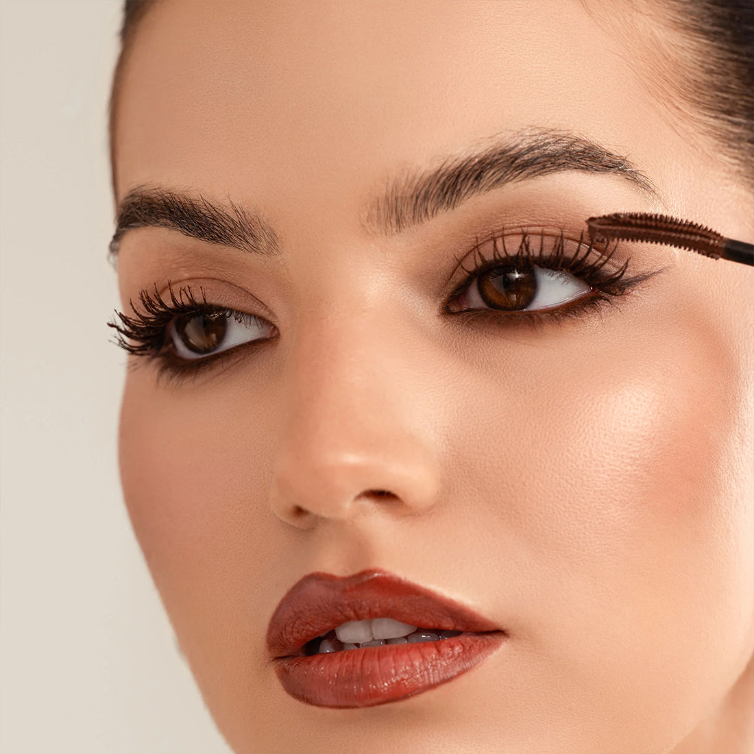 FEMULINE Mascara Volume, Curvatura e Definizione_MES508202_MESAUDA-6