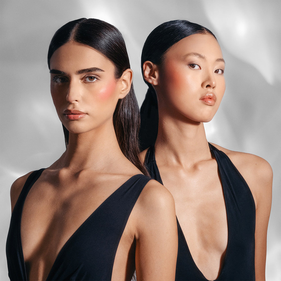 Flush Of Light Illuminante Liquido 104 Sunset Bronze_MES511104_MESAUDA-5