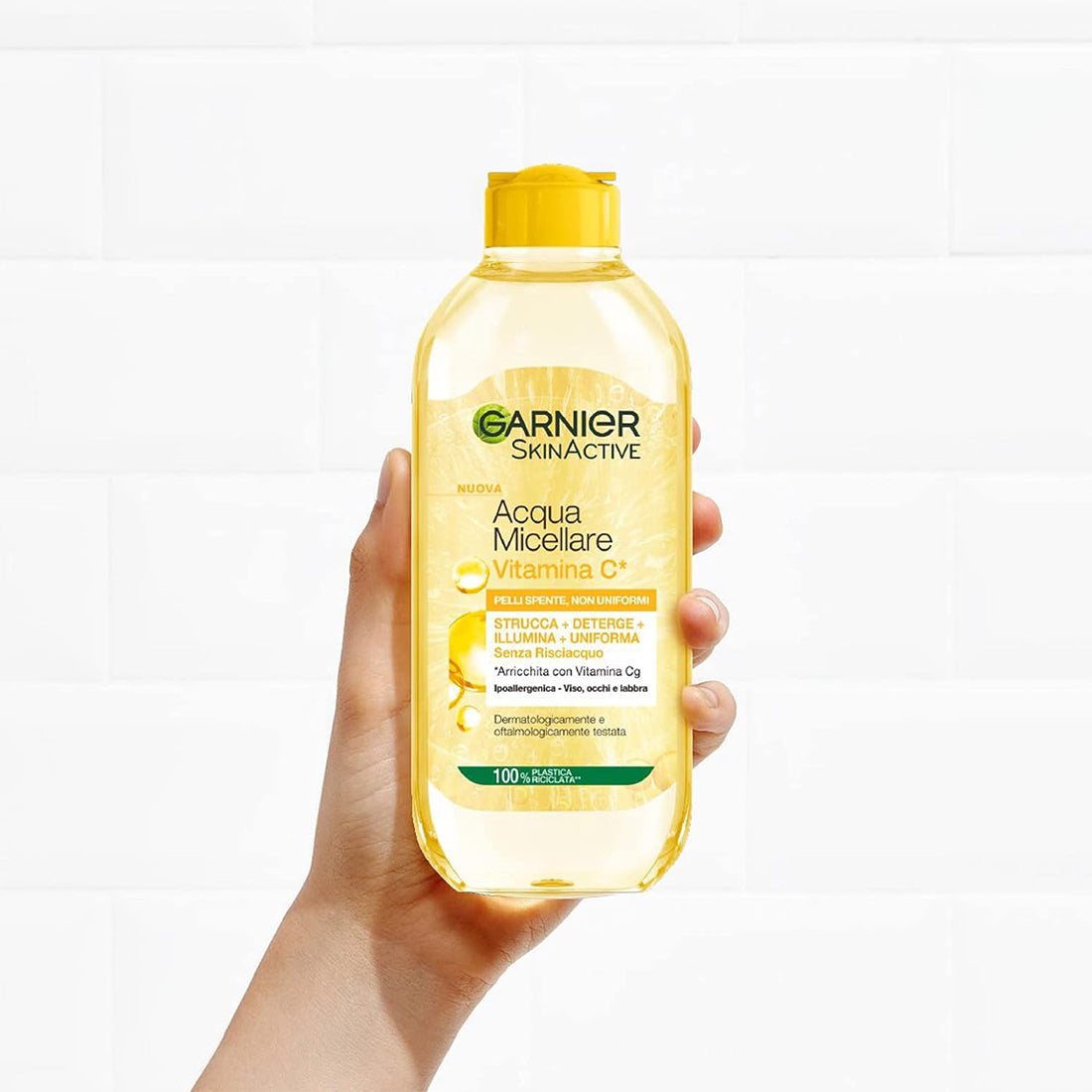 Garnier Acqua Micellare Tutto in 1 SkinActive con vitamina C_SYN44033_Garnier-2