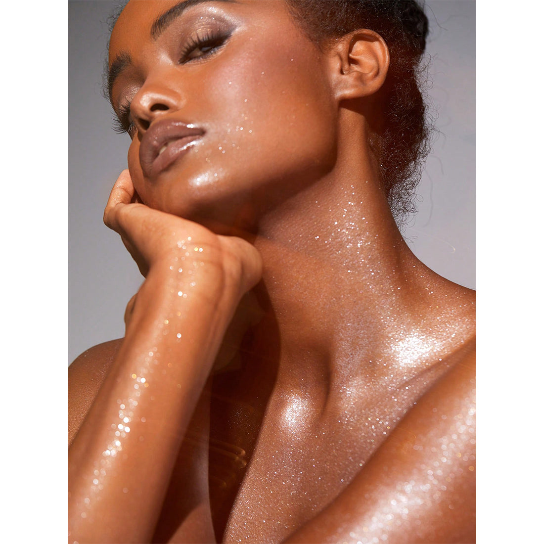 Go Go Glow Highlighting Body Mist_SHE6202_Sheglam-2