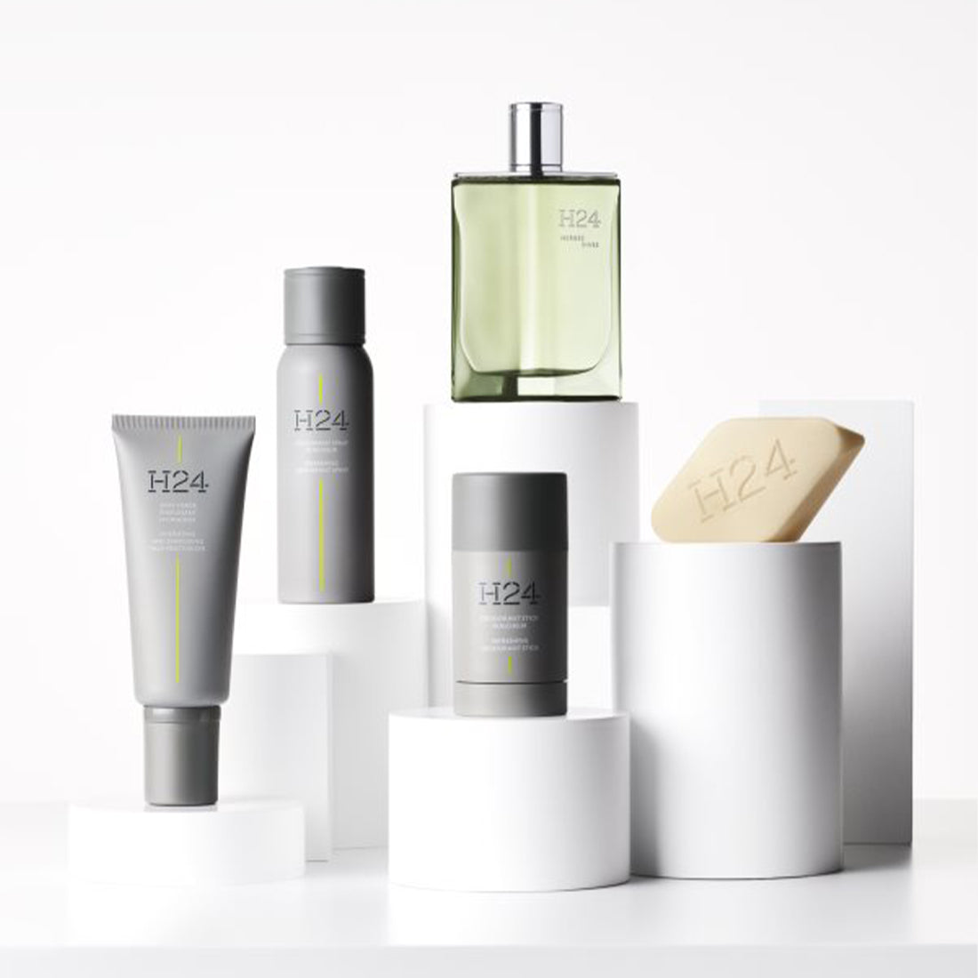 H24 Herbes Vives Eau De Parfum Ricarica 200 ML_HER65199130_Hermes-5