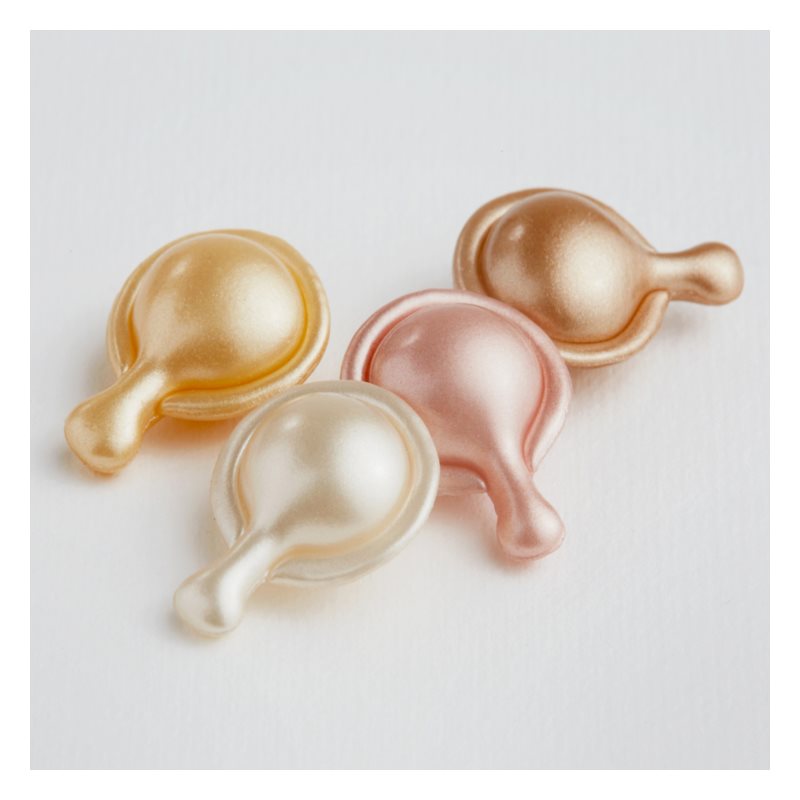 Hyaluronic Acid Ceramide Capsules Hydra Plumping Serum Capsule Siero Rimpolpante_ARD40296570_Elizabeth Arden-2