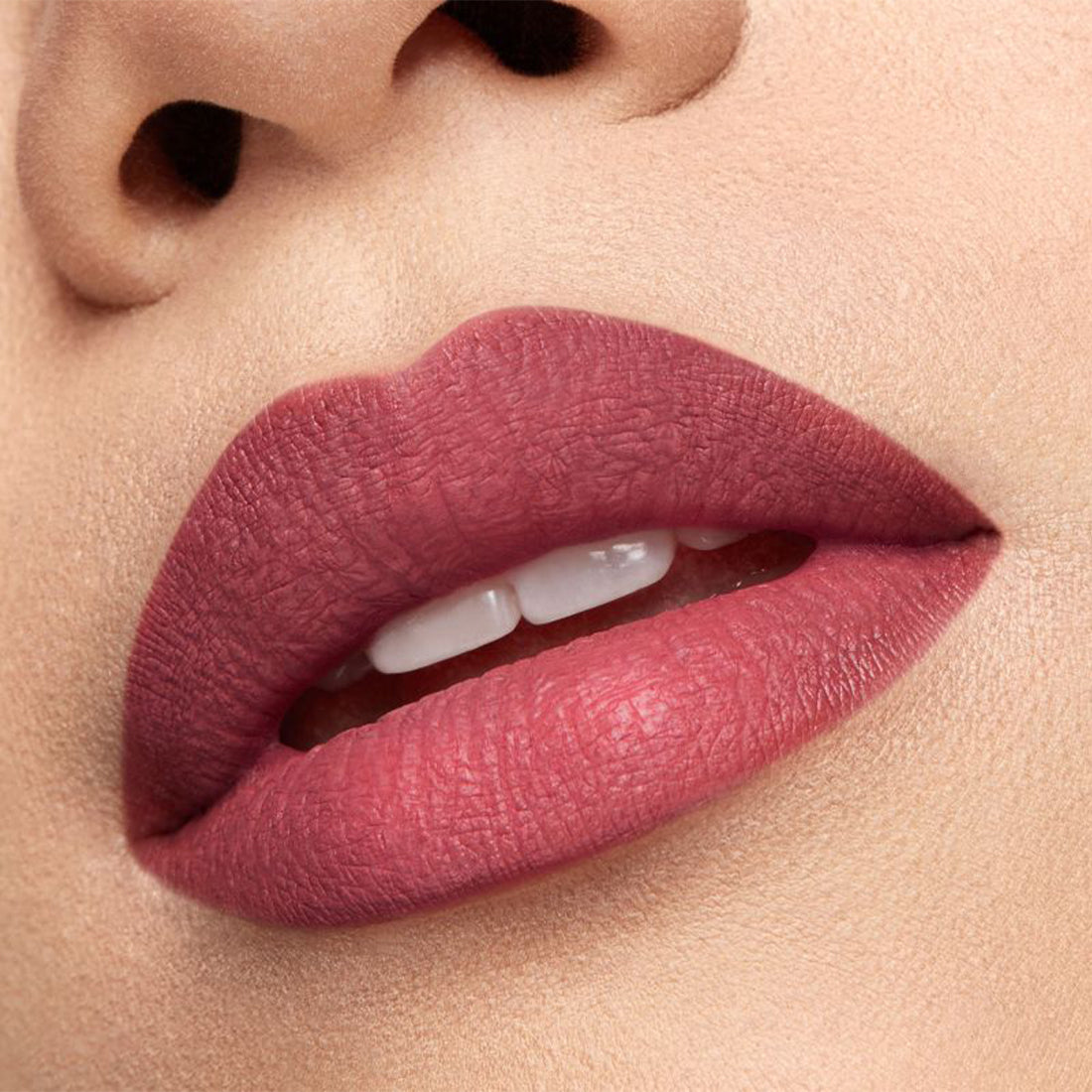 I'm Loveproof Rossetto Liquido Matt Tenuta a Prova di Bacio N 05 Glam Mauve_PUP020080A005_Pupa-2