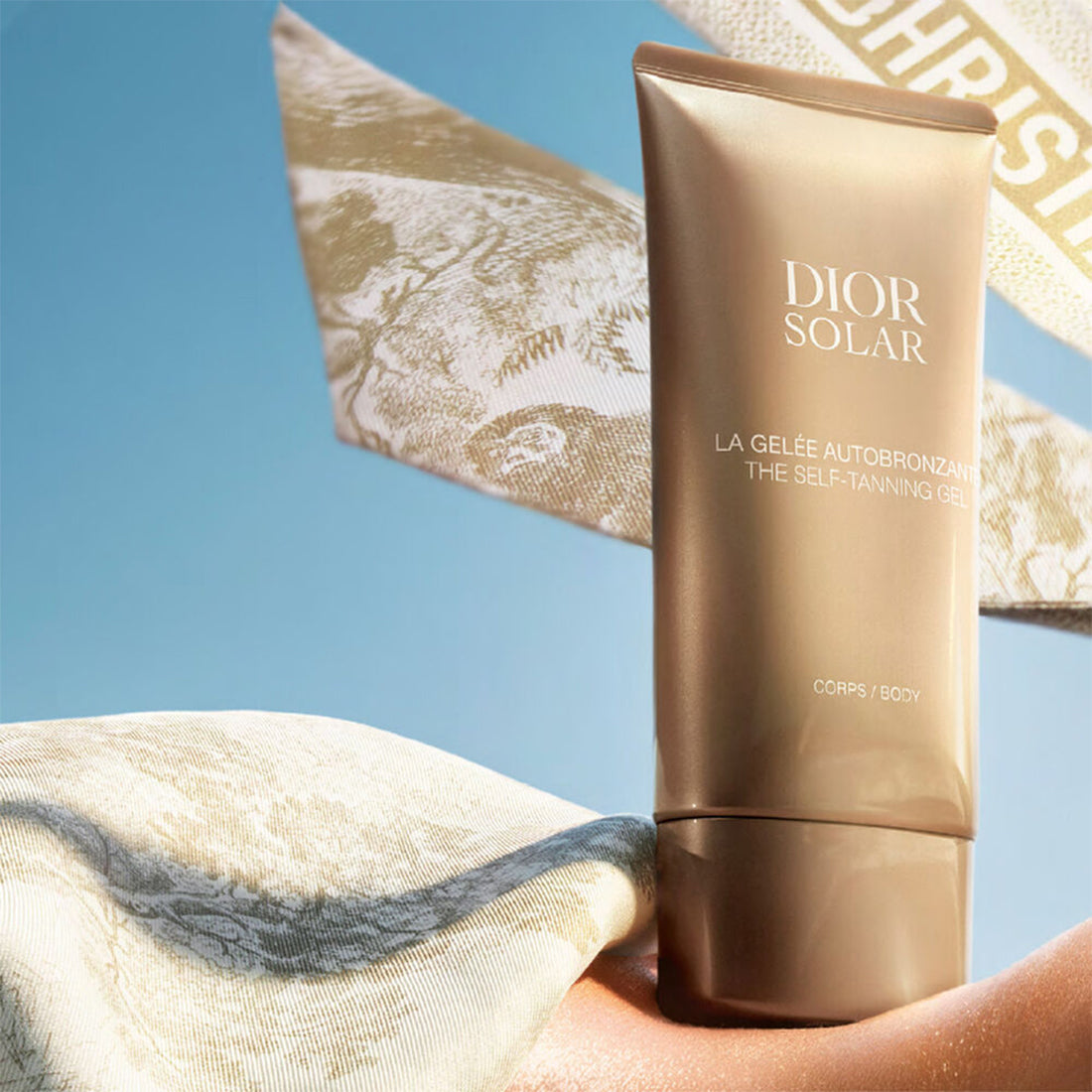 Il Gel Autoabbronzante Corpo intensità modulabile_CO99700971_Dior-3