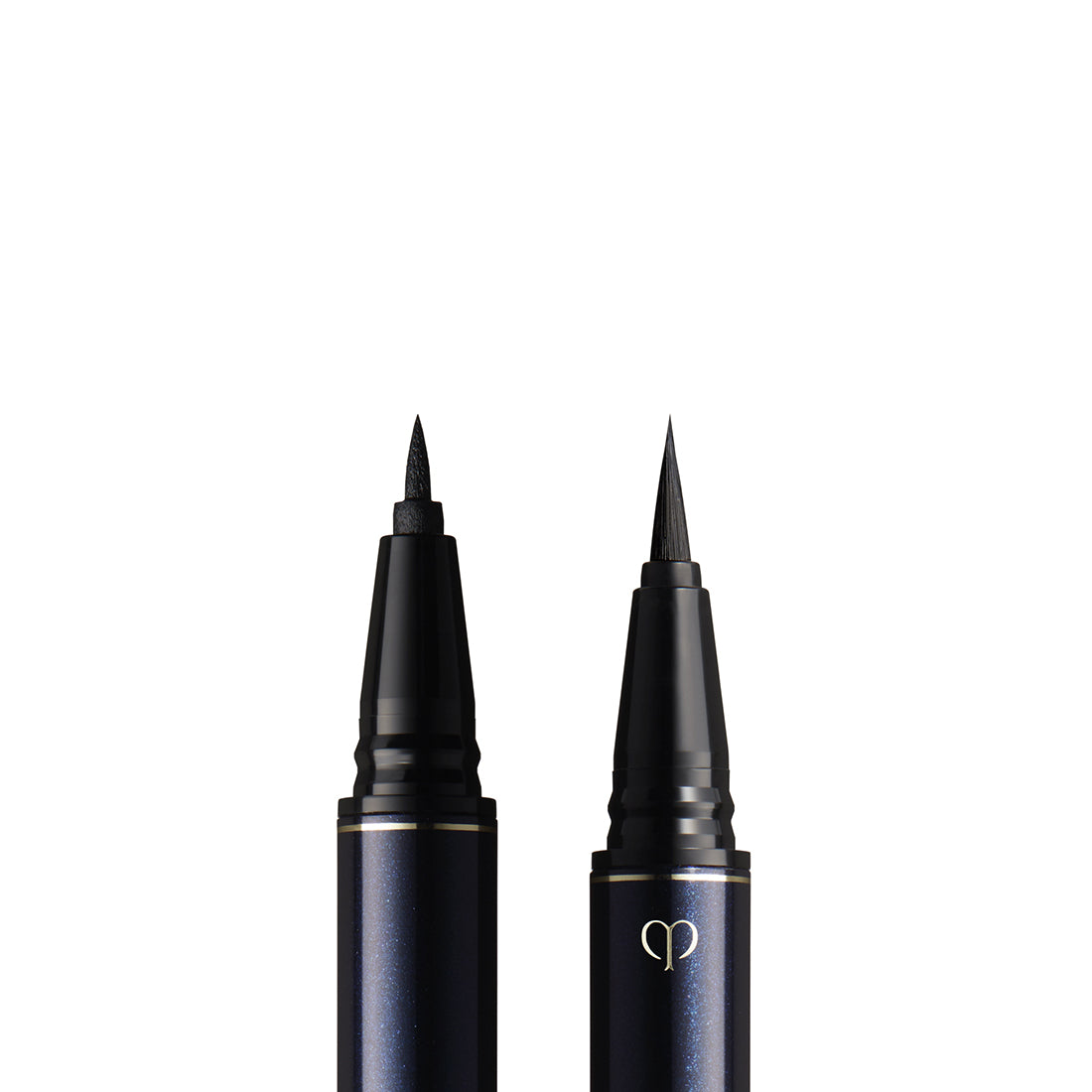 Intensifying Liquid Eyeliner Eyeline Liquido 1_CDP10213834301_CLE' DE PEAU BEAUTE'-3
