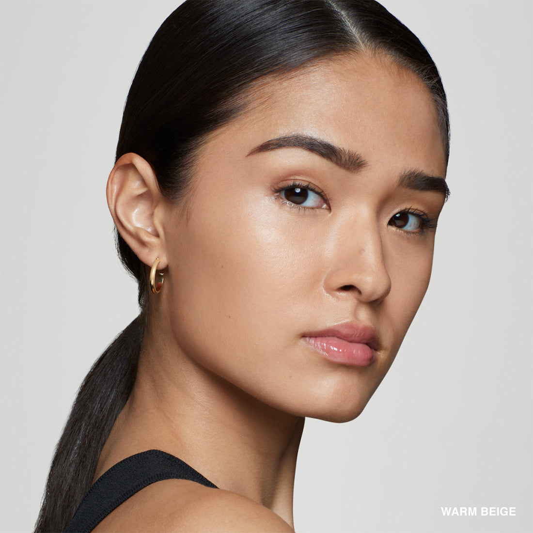 Intensive Serum Foundation Fondotinta SPF 40  Warm Beige_BOBEME715_Bobbi Brown-3