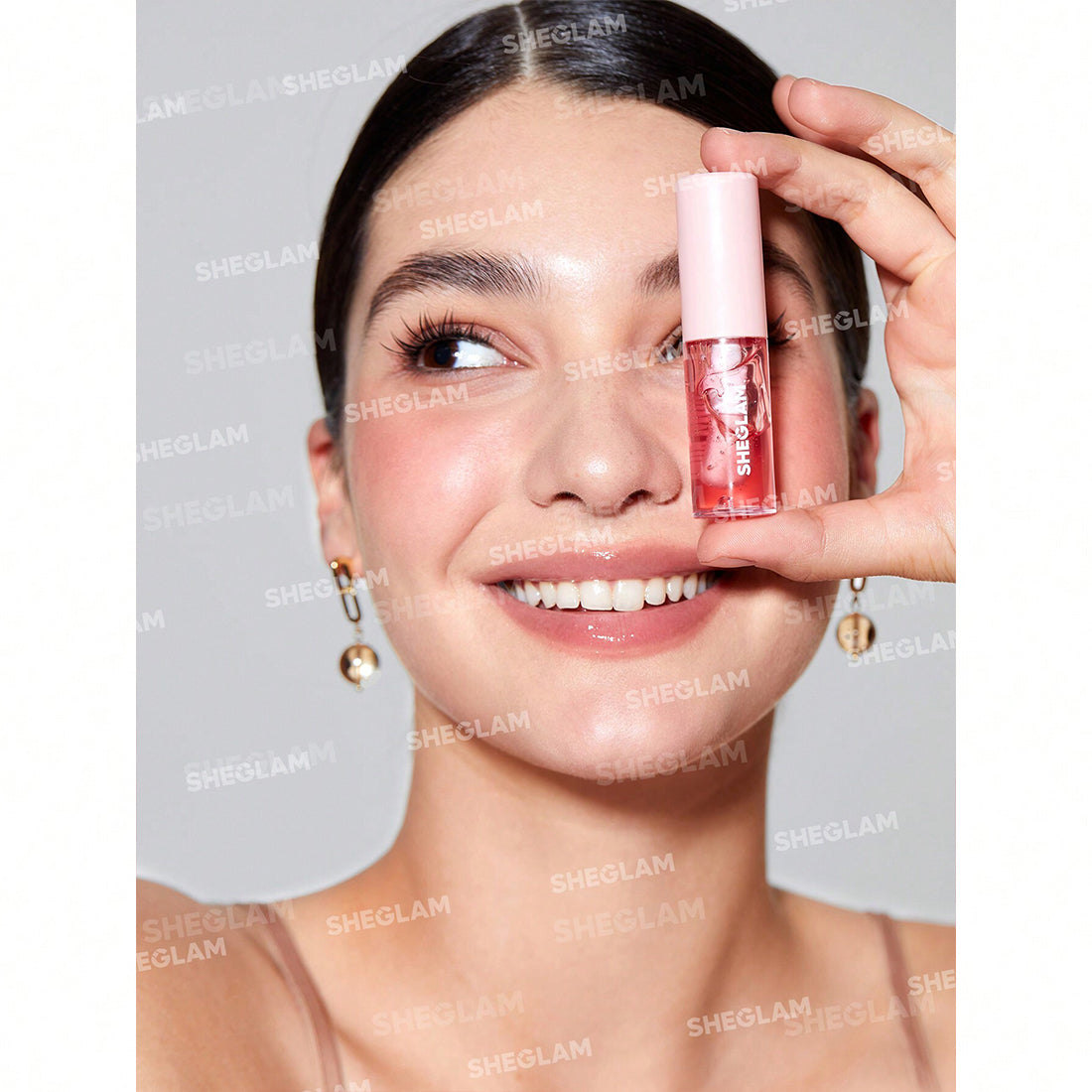 Jelly Wow Hydrating Lip Oil Berry Involved_SHE047_SHEGLAM-3