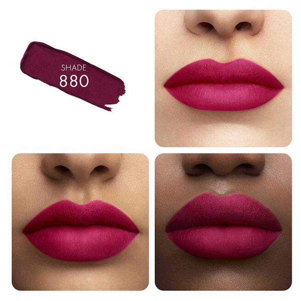 Kiss Kiss Tender Matte Rossetto Matte Luminoso Delicato 880 Caress Plum_GUE043365_Guerlain-5