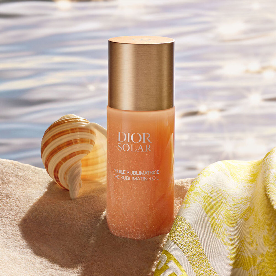 L’Olio Sublimante Olio corpo, viso e capelli  perfezionatore di luminosità 125 ML_CDC099700258_Dior-2