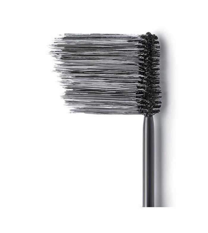 Lash Paradise Mascara 01 Nero_COR90308_L'Oreal-4