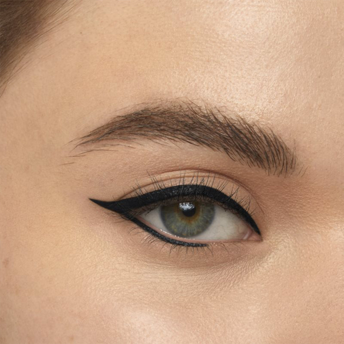 Lasting Drama Matita Automatica Black Out Drama_MAYB3497_Maybelline-3