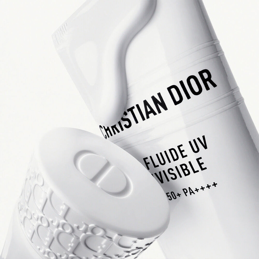 Le Fluide UV Invisible Hydratant SPF 50+ PA++++ Fluido invisibile con protezione UV_CDE000000241_Dior-4