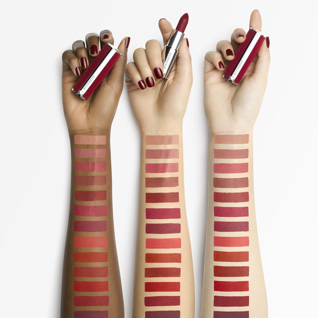 Le Rouge Deep Velvet Rossetto Matt 09 Beige Sable_GIVP084851_Givenchy-5