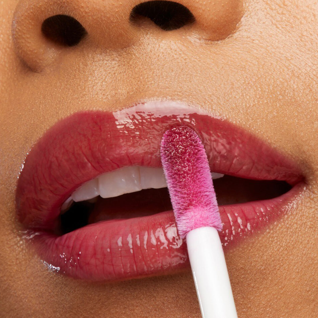 Lifter Gloss Lucidalabbra Rimpolpante_MAY3478000_Maybelline-2