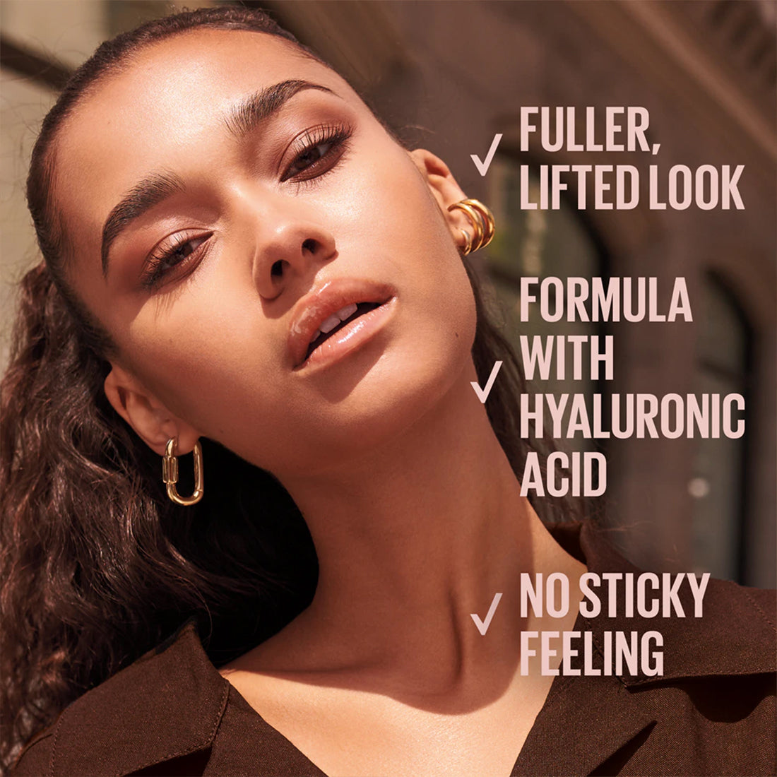 Lifter Gloss Lucidalabbra Rimpolpante Toast_MAY35427_Maybelline-4