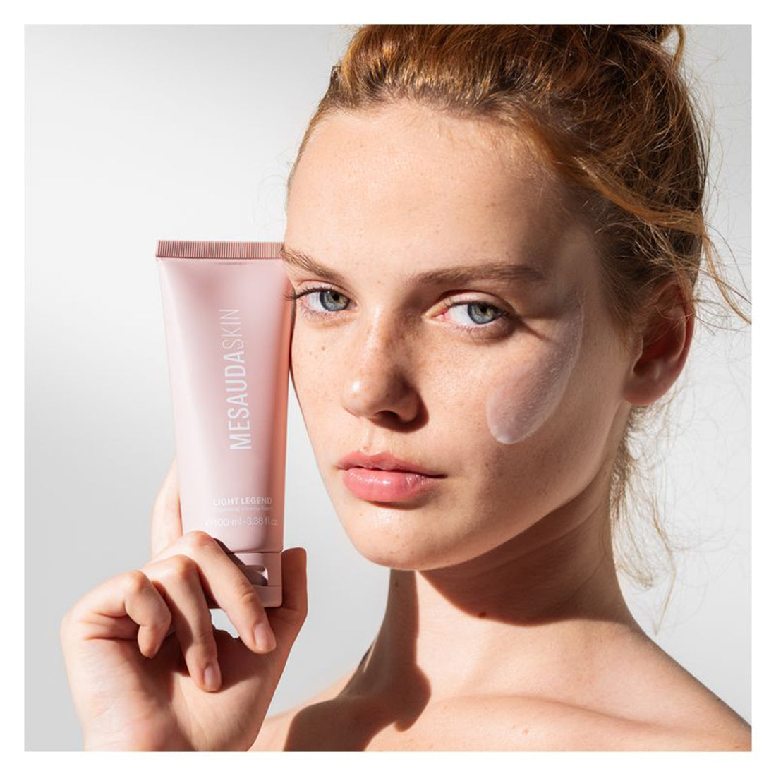 Light Legend Cleansing Creamy-Foam_MES622101_MESAUDA-3
