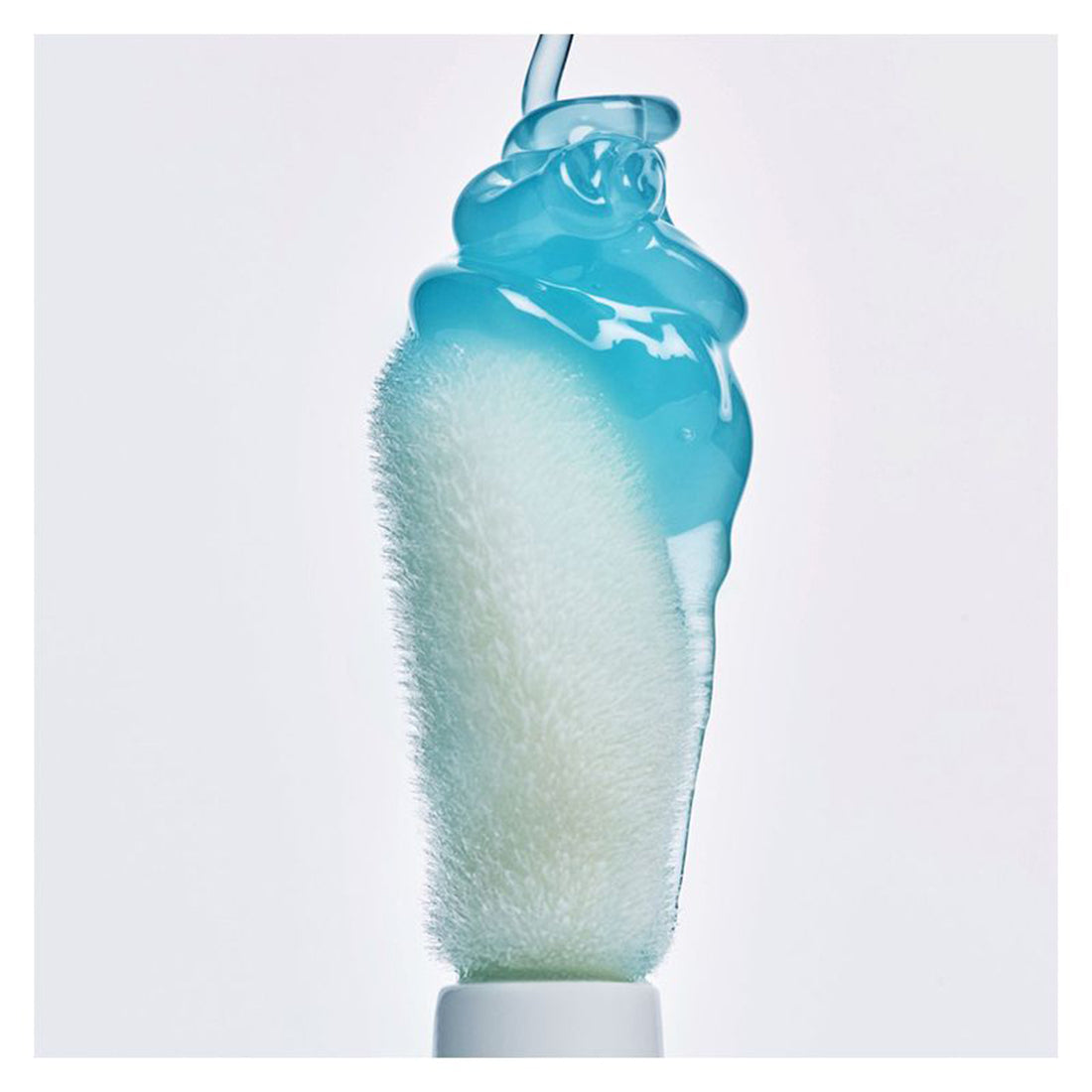 Lip Comfort Oil Huile à Lèvres Cryo-Repulpant_CLA801166359_Clarins-3