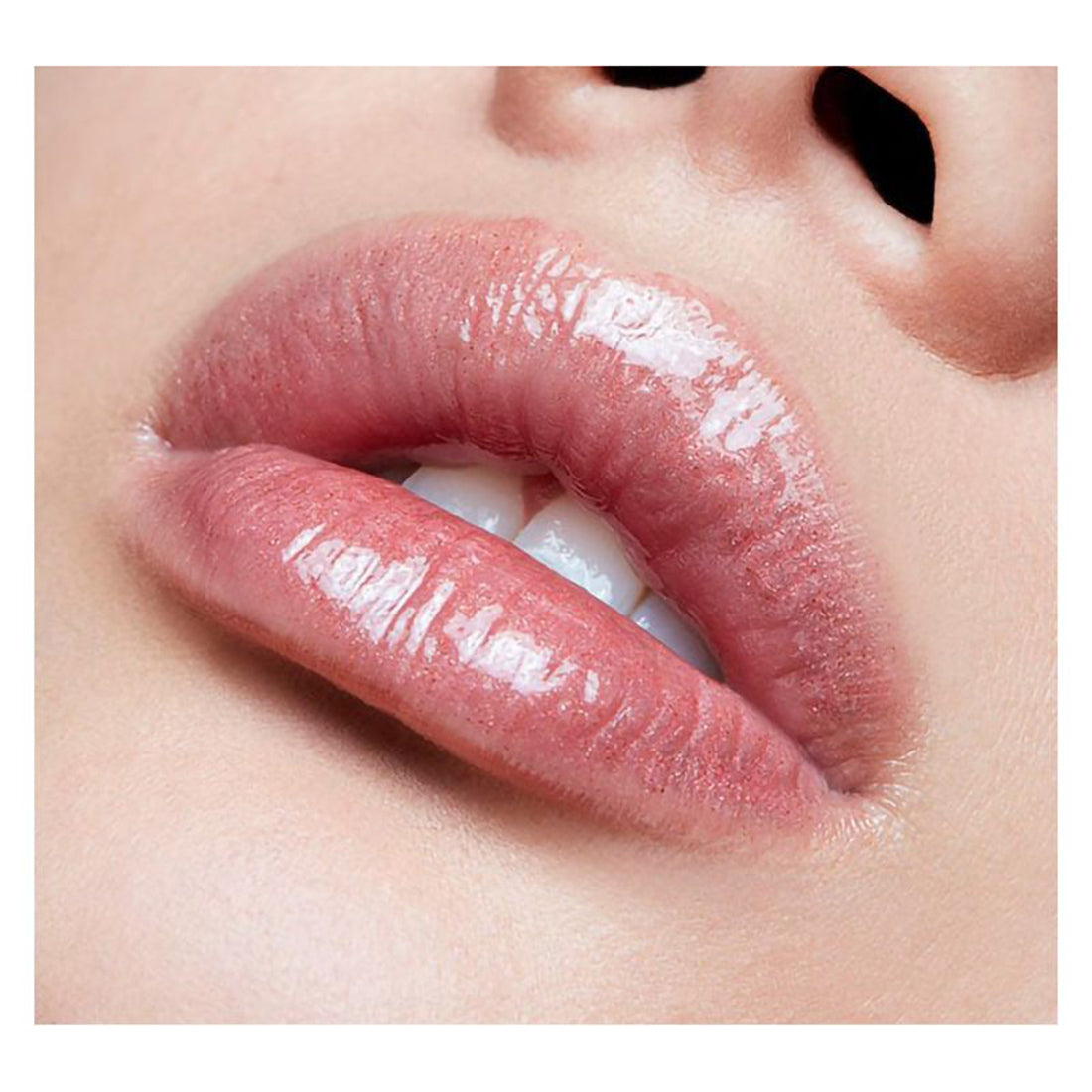 Lip Glass Gloss Lucente All Things Magical_MACS3HT1M_MAC-5