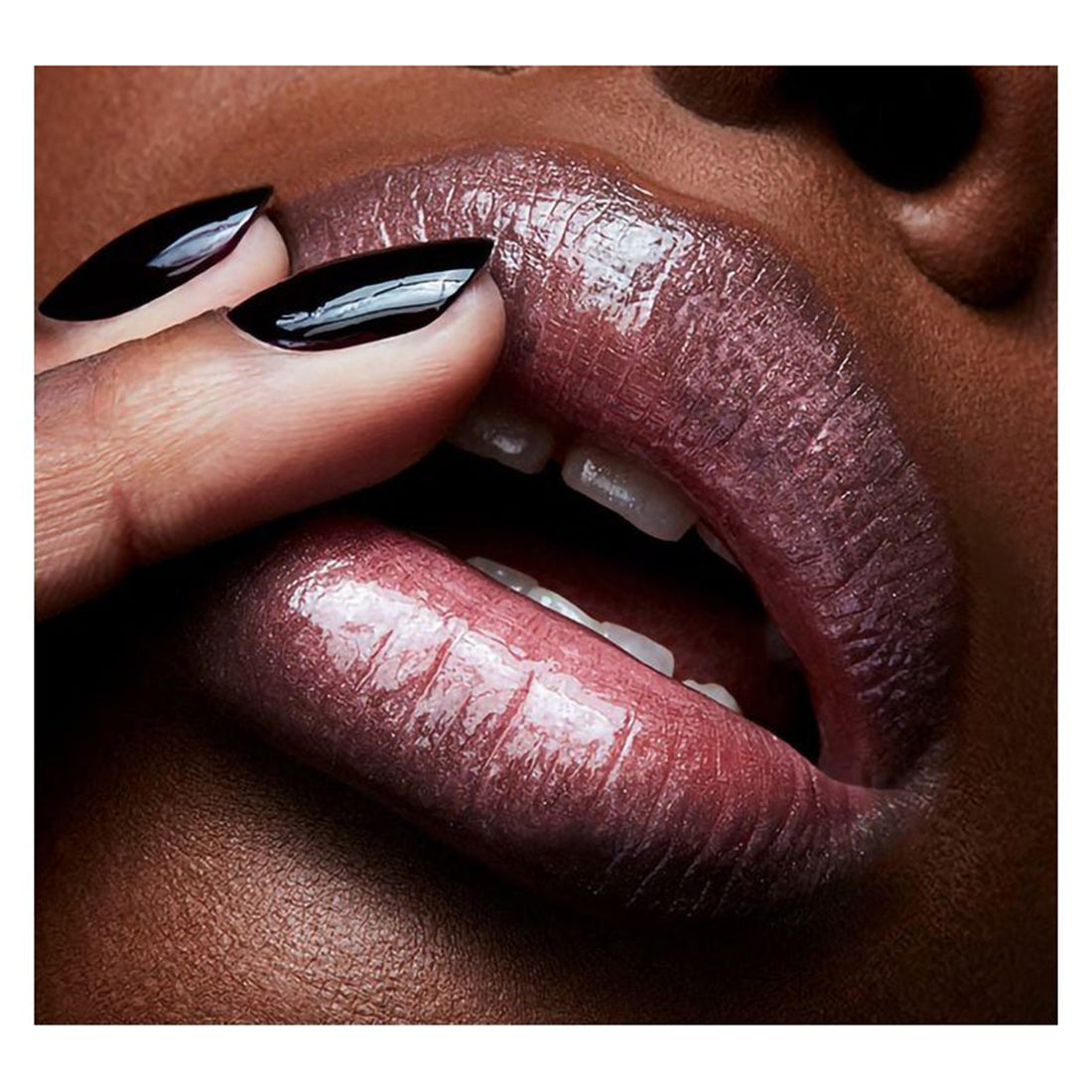 Lip Glass Gloss Lucente Cultured_MACS3HT09_MAC-3