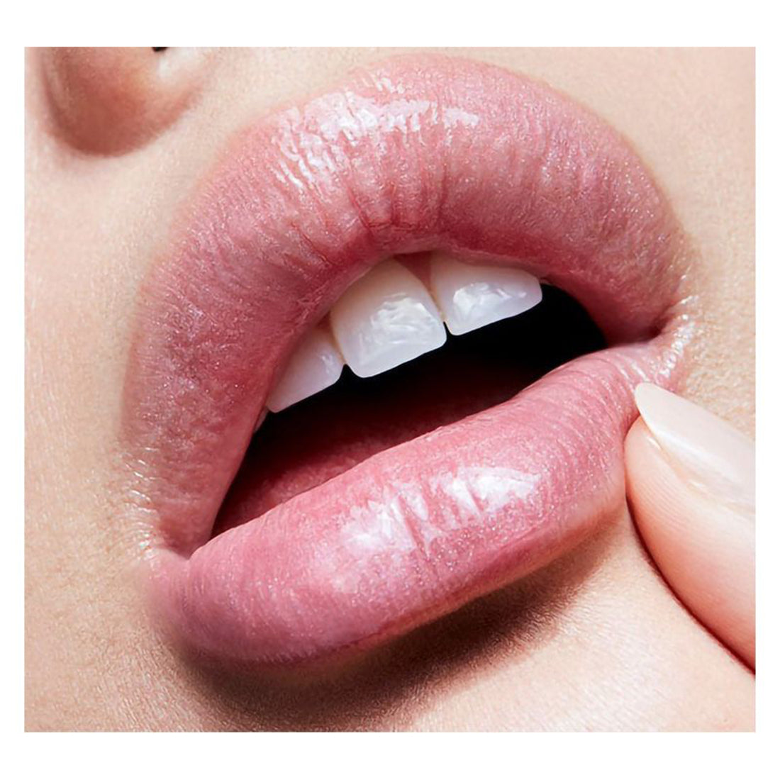 Lip Glass Gloss Lucente Cultured_MACS3HT09_MAC-5