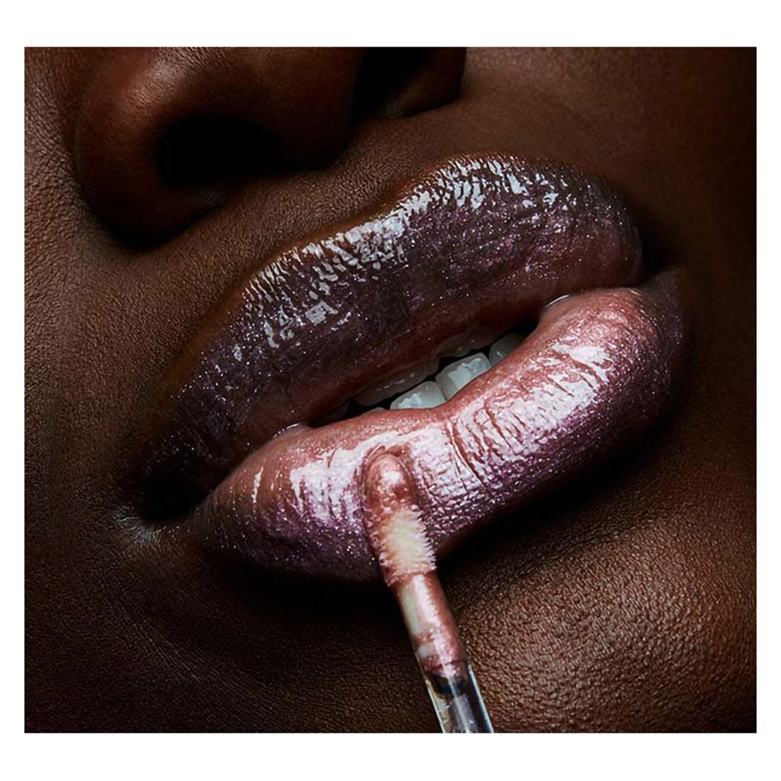 Lip Glass Gloss Lucente Dreamy_MACS3HT24_MAC-3