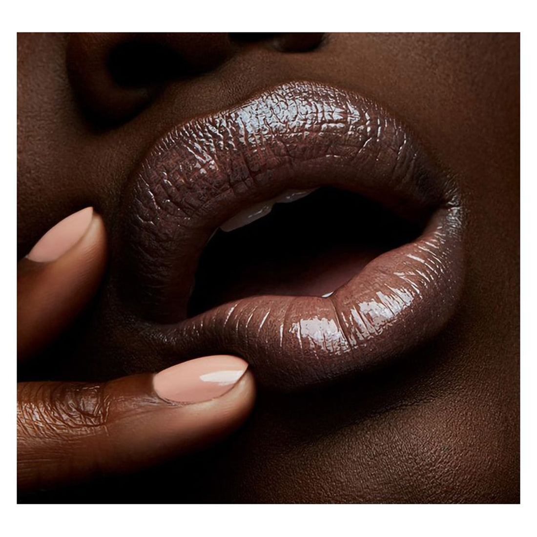 Lip Glass Gloss Lucente Spite_MACS3HT22_MAC-5