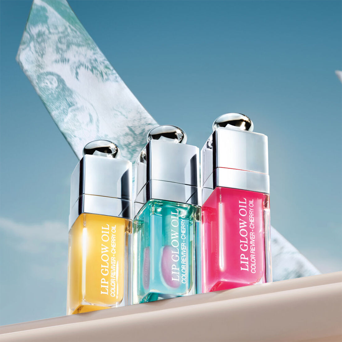 Lip Glow Oil Olio labbra brillante nutriente effetto ravviva colore 097 Splash_CDC000000381_Dior-4